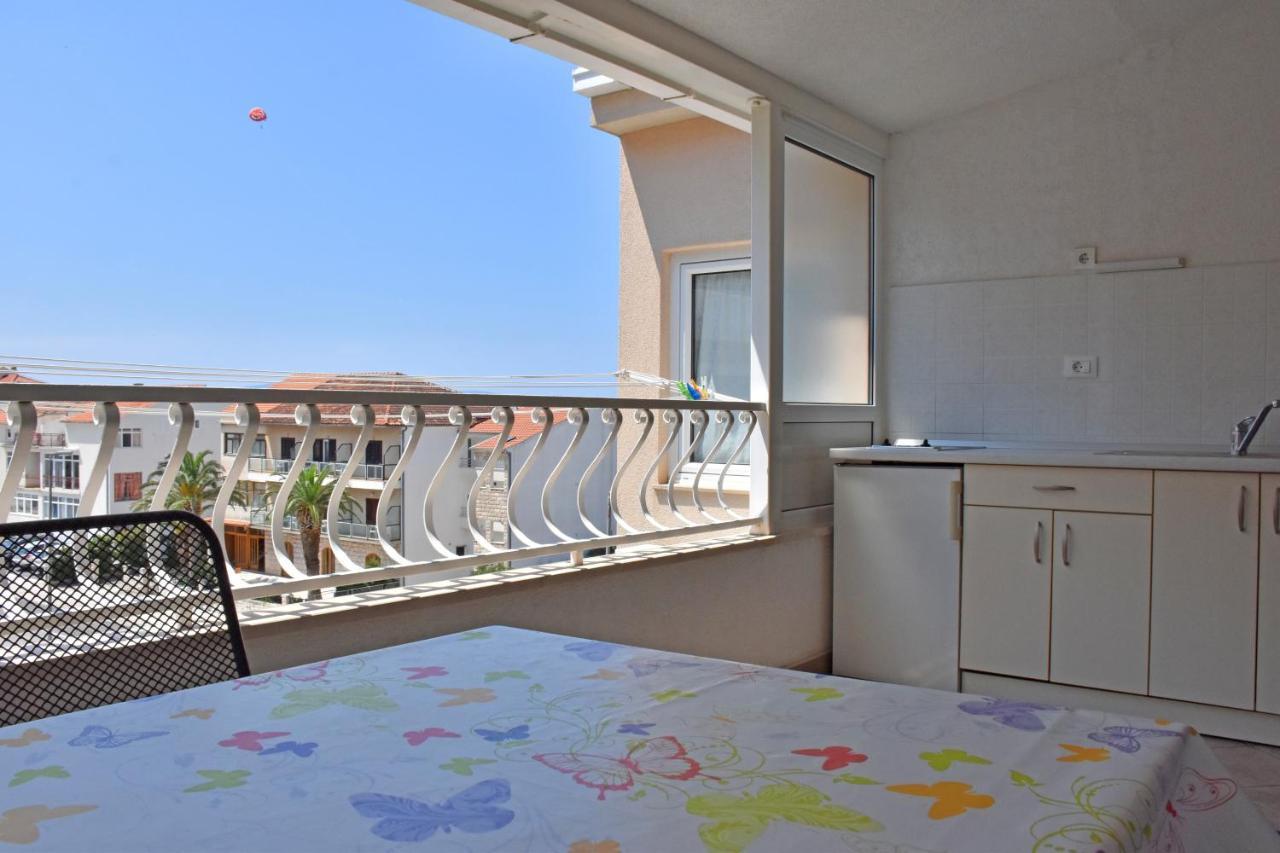 Apartments Stone Тучепи Экстерьер фото