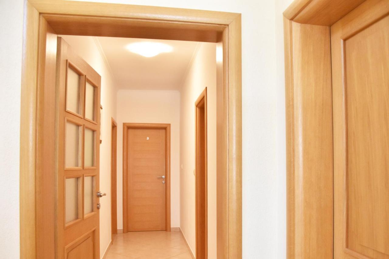 Apartments Stone Тучепи Экстерьер фото